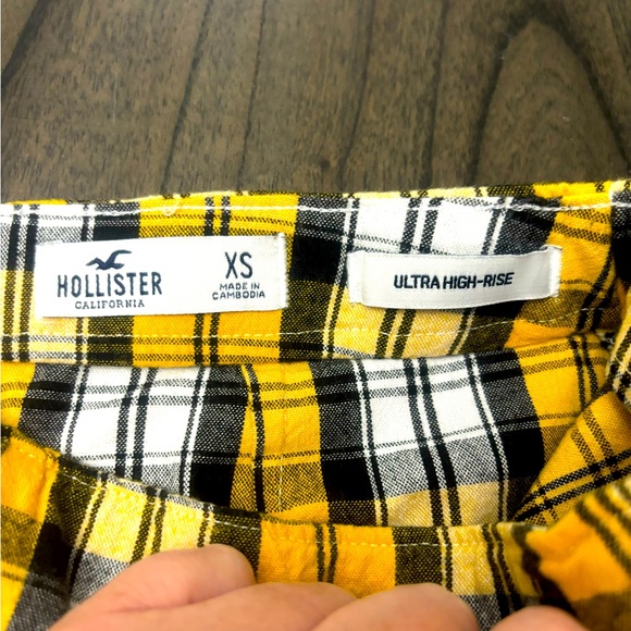 Hollister Casual Mini Short Yellow Black Plaid Ultra High Rise Skirt Size XS - Picture 4 of 6